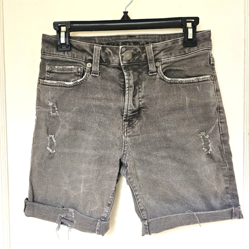 Men's American Eagle distressed denim shorts (26)